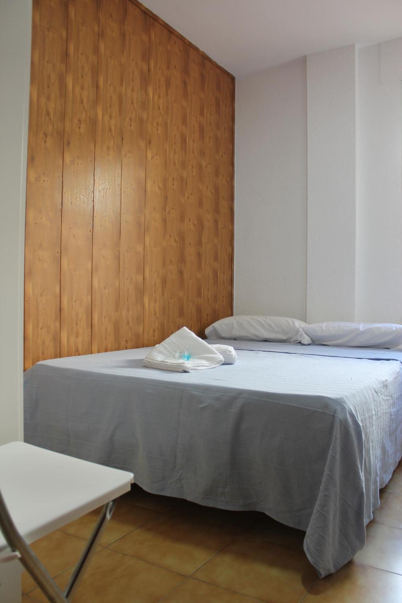 Hostal Amantes De テルエル エクステリア 写真