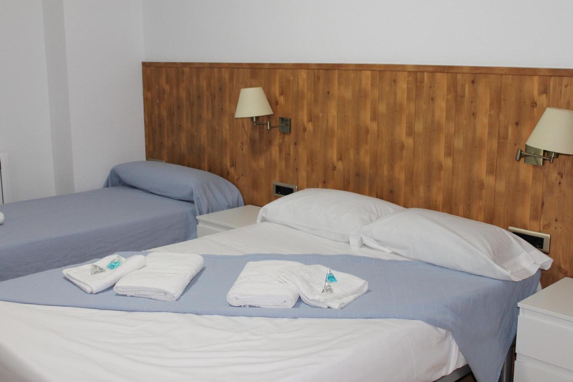 Hostal Amantes De テルエル 部屋 写真